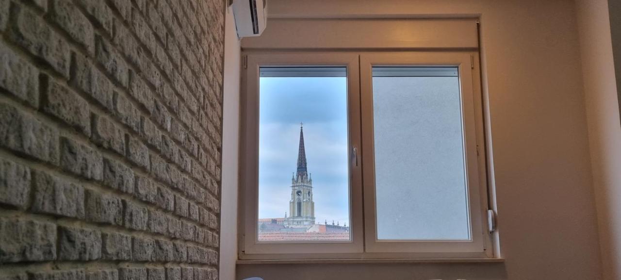 Grove II Apartment = Strict City Centre Novi Sad Exterior foto